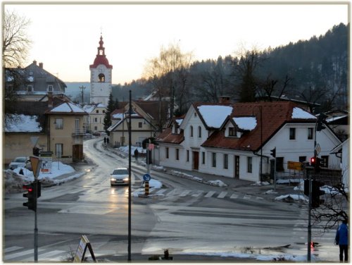 OBČNI ZBOR JE BIL V GODBENEM DOMU - POGLED IZ DOMA